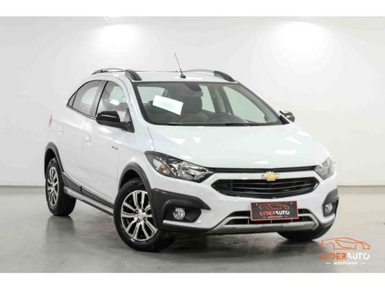 CHEVROLET ONIX 1.4 MPFI ACTIV 8V FLEX 4P MANUAL CHEVROLET ONIX 1.4 MPFI ACTIV 8V FLEX 4P MANUAL